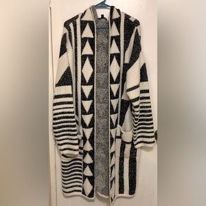 NWOT DANI & DAVI Long Navy & White Cardigan , size 2XL